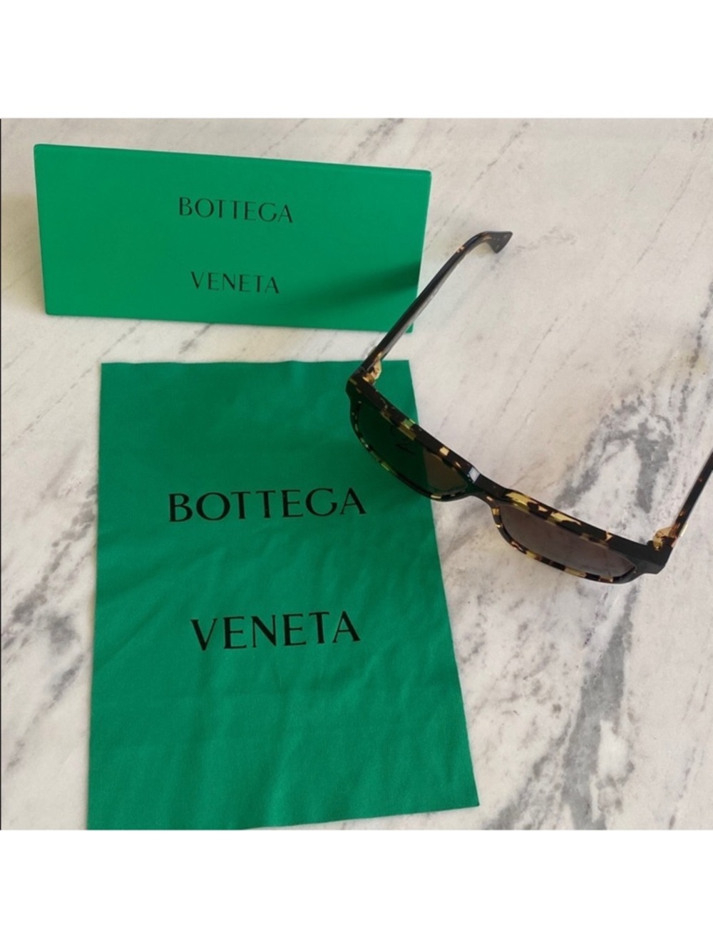 Bottega Veneta Sunglasses - Picture 6 of 6